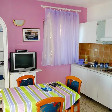Albatros.3 Apartment